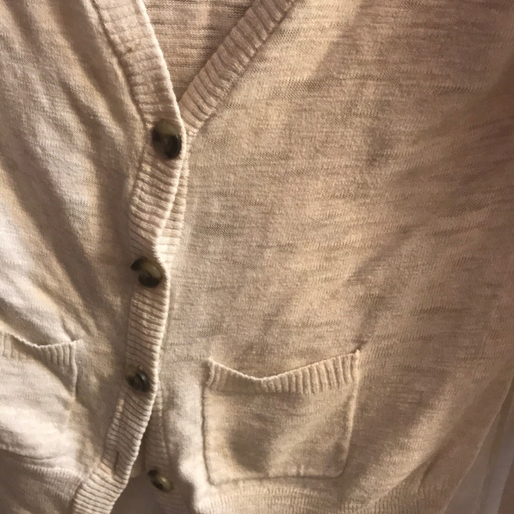 Cardigan - Picture 2 of 4